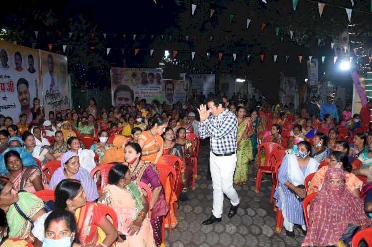 मितानिन दिवस में विधायक विकास उपाध्याय के निवास पर 1000 से भी ज्यादा मितानिन बहनें पहुँची... विधायक विकास उपाध्याय द्वारा सम्मानित करने से मितानिन बहनें गदगद हुईं.....