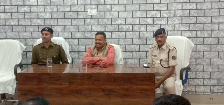 CG:बेमेतरा जिले मेंअपराध पर अंकुश लगाया जाएगा -एसपी धर्मेंद्र छवई