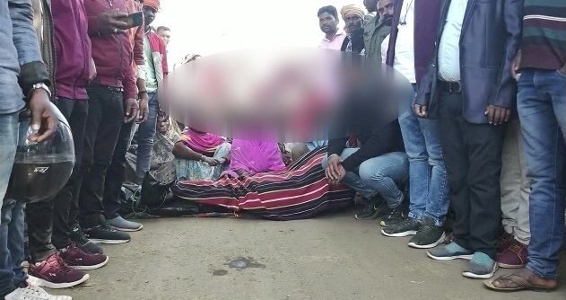 नाबालिग के साथ सारी रात हैवानियत की हद पार: कामोत्तेजक कैप्सूल खिलाकर छात्रा से पूरी रात बनाए संबंध... सुबह गांववालों के सामने तड़प-तड़प कर युवती ने तोड़ा दम…..इस वजह से गई जान…जाँच में जुटी पुलिस……