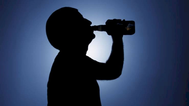 CG- शराबी प्राचार्य पर गिरी गाज: DEO ने जारी किया आदेश.... शराबी प्राचार्य को हटाया गया.... DEO कार्यालय अटैच.... प्रिंसिपल शराब पीकर आते थे स्कूल.... और फिर.... देखें आदेश.....