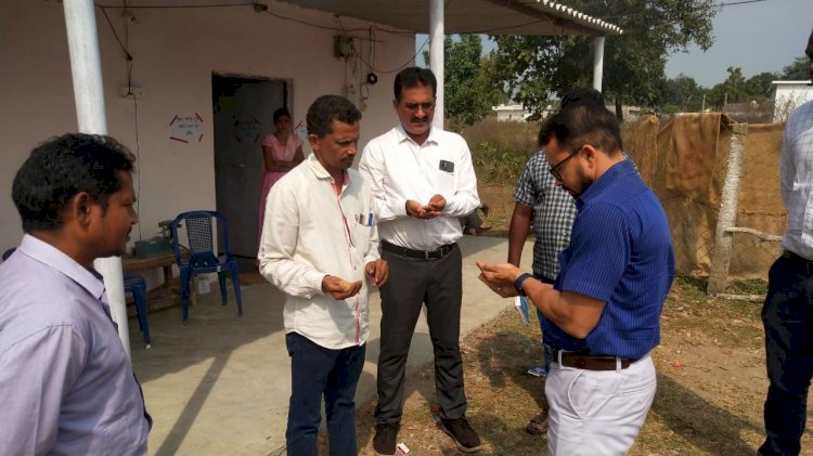 कलेक्टर विनीत नन्दनवार पहुंचे कोण्टा,सुन्न्मगुड़ा गोठान..निर्माणाधीन स्वामी आत्मानंद स्कूल का औचक निरीक्षण किया