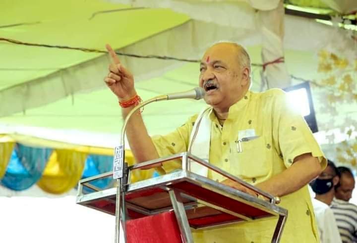 CG:जिले के तेंदुवा नयापारा में किसान सम्मेलन,लोकार्पण एवं भूमिपूजन कार्यक्रम में आज पहुंचेंगे कृषि मंत्री रवींद्र चौबे