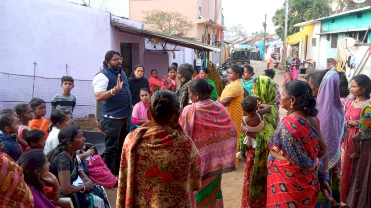 वार्ड वाशियो ने कहा ,समस्याओं का अंबार ,जिमेदारो से निवारण की गुहार लगाते हुए त्रस्त,वार्ड व क्षेत्र के जनप्रतिनिधी , नगर सरकार के जिमेदार वादा खिलाफी में व्यस्त - नवनीत चांद