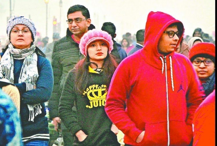 ठंड अलर्ट: राजधानी में 3.4 डिग्री पहुंचा पारा.... अगले दो दिन इन राज्यों में पड़ेगी कड़ाके की ठंड.... वहीं CG में सीजन की पहली शीतलहर.... रात का तापमान अचानक नीचे गिरा.... यहां 4 डिग्री तक लुढ़का पारा... जानें कहां कैसा रहेगा हाल......