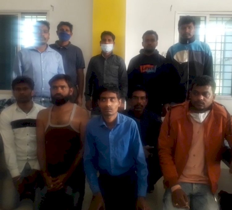 CG- 400 पर FIR, 10 गिरफ्तार: पावर प्लांट में आगजनी-पथराव मामला.... पावर प्लांट बवाल में 10 उपद्रवी गिरफ्तार.... तोड़फोड़ और पुलिसकर्मियों पर हमले में 400 पर FIR.... अधिकारी/कर्मचारियों पर किया था जानलेवा हमला.......