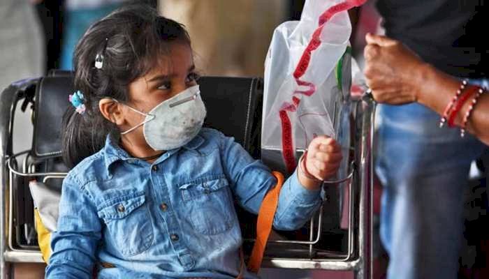 तीसरी लहर BIG अलर्ट: एक्सपर्ट्स का बड़ा दावा.... 3 महीने चलेगी कोरोना की तीसरी लहर.... 3 हफ्ते में आएगा पीक.... मामले घटने में तीन महीने लगें.... एक्सपर्ट्स ने कह दी ये बड़ी बात.......