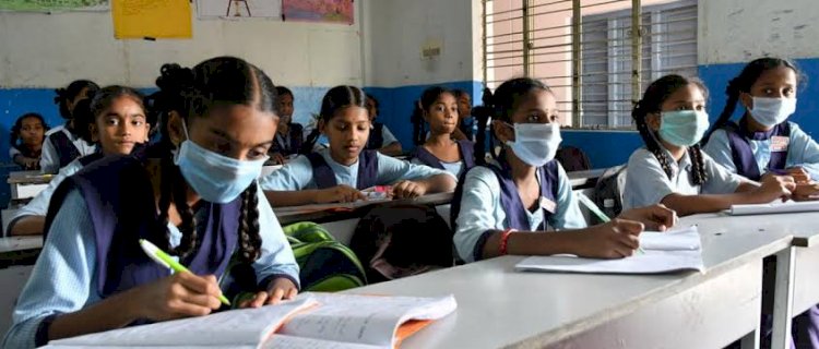 CG- स्कूल बंद BIG NEWS: पहली से 8वीं तक की कक्षाएं बंद करने का आदेश... 9वीं से 12वीं तक की कक्षाएं एक तिहाई के साथ होगी संचालित.... देखें आदेश.....