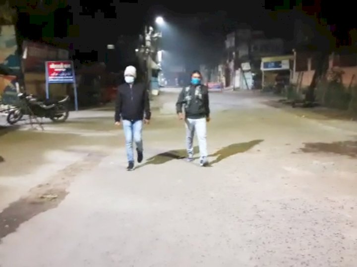 सिपाही और दारोगा ने SSP को 'हड़काया': बाइक चोरी की रिपोर्ट लिखाने पहुंचे SSP को दारोगा-सिपाही ने जमकर हड़काया.... 'साथ में लेकर जाते, जहां गए थे'.... 'साहब' से ही कहा- हीरो मत बनो.... फिर जो हुआ.....