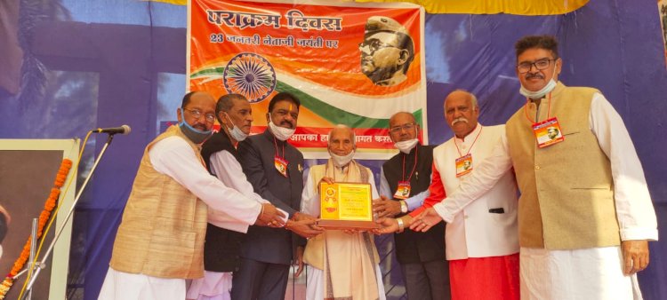 नेताजी सुभाष चन्द्र बोस जी का जीवन युवा पीढ़ी के लिए आदर्श - रेखचंद जैन