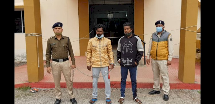 घर अंदर घुसकर लड़ाई झगड़ा कर मारपीट करने वाले दो मुख्य आरोपी को कोतवाली पुलिस ने गिरफ्तार किया