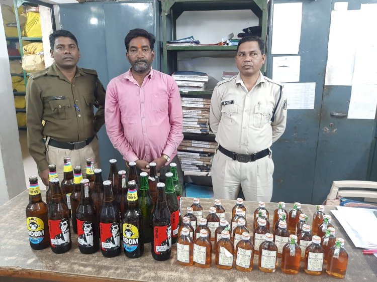 शहर के अलग-अलग क्षेत्र में अवैध रूप से शराब ब्रिकी एवं सट्टा खिलाने वाले सटोरियों को कोतवाली पुलिस ने गिरफ्तार कर, आबकारी एवं जुआ एक्ट की गई कार्यवाही