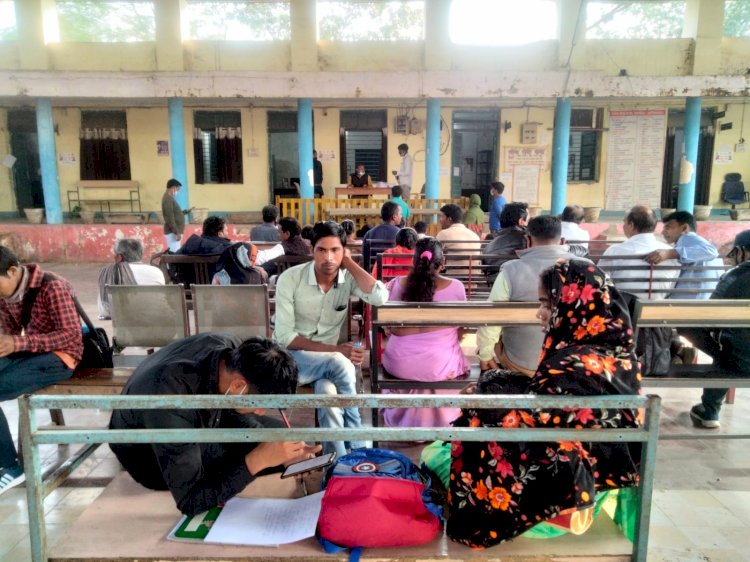 तहसील कार्यालय में तहसीलदार ने सुनी आमजनों की समस्या, राजस्व प्रकरणों के त्वरित निराकरण के दिये निर्देश