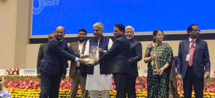 एसईसीएल की 8 खदानों को मिला ’’नेशनल सेफ्टी अवार्ड’’... निदेशक तकनीकी (संचालन सह कार्मिक) एवं निदेशक तकनीकी (यो/परि) ने किया पुरस्कार ग्रहण.....