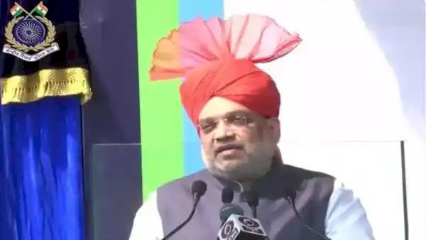 श्रीनगर: अमित शाह ने कहा- मुझे उम्मीद है आने वाले कुछ सालों में जम्मू कश्मीर मे CRPF की जरूरत नही होगी।