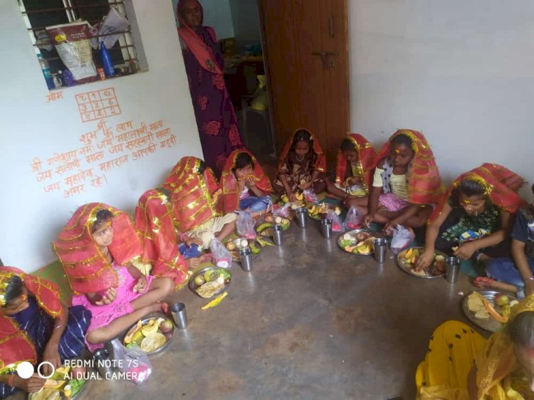 CG BEMETARA:नवरात्रि रामनवमी पर वत्सला ने 9 अलग जगह कराया मेगा कन्या पूजन आयोजन