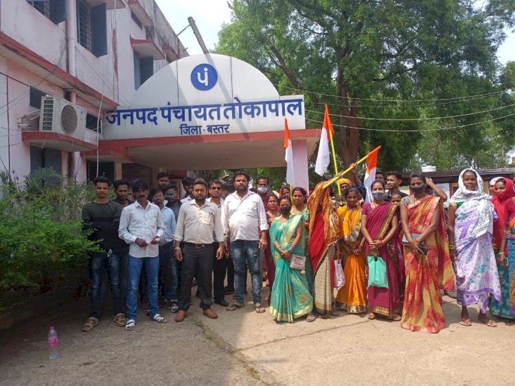 आज़ादी के बाद 75 सालों से शुद्ध पेयजल हेतु तरस रहे तोकापाल विकासखंड के लोग, जनप्रतिनिधि और अधिकारी सिर्फ खाना पूर्ति में मस्त - जनसभा