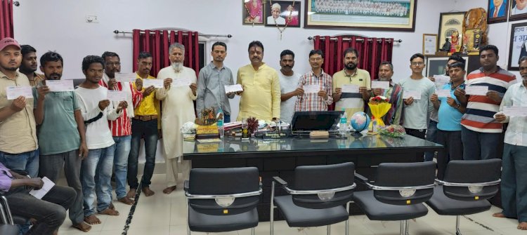 संसदीय सचिव रेखचंद जैन की अनुशंसा पर दर्जनों हितग्राहियों को मिली लाखों की आर्थिक सहायता