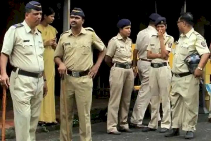 24 वर्षीय एक व्यक्ति की अपने घर में कथित तौर पर आत्महत्या करने से मौत हो गई, आत्महत्या की वजह जान आप हो जाएंगे हैरान.