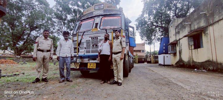 अवैध कबाड़ पर सरायपाली पुलिस की दूसरी बड़ी कार्यवाही लाखो के अवैध कबाड़ के साथ 02 आरोपी पुलिस की गिरफ्त में पढ़े पूरी खबर