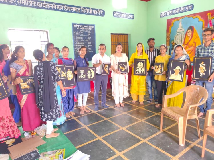 CG:सहेली वेलफेयर फाउंडेशन नवागढ बेमेतरा जिले के द्वारा बालोद में 15 दिवसीय पैरा आर्ट शिविर का आयोजन
