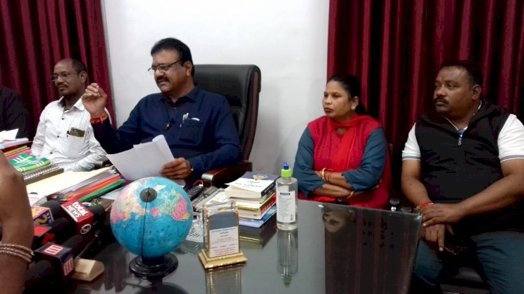संसदीय सचिव रेखचंद जैन ने जेडआरयूसीसी की बैठक में भाग लेकर रेलवे के संबंध में महत्वपूर्ण मांग रखी