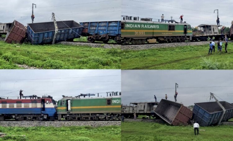 CG इंजन-मालगाड़ी में भीषण टक्कर :एक ही ट्रैक पर आयी इंजन व मालगाड़ी… होमसिग्नल पर खड़ी ट्रेन को पीछे से इंजन ने मारी टक्कर…कई वैगन ट्रैक से उतरे…दो डाइवर घायल…
