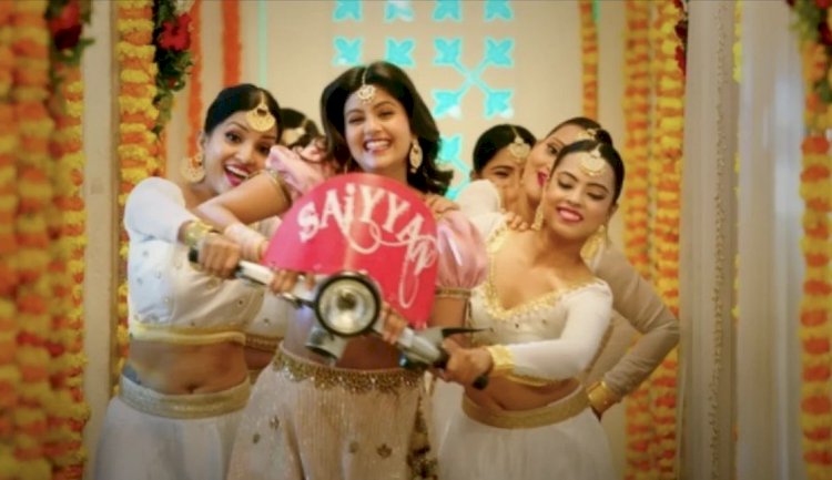 एक्ट्रेस का MMS Viral: बोल्ड अभिनेत्री के VIRAL MMS से मचा बवाल...गुस्से से आगबबूला हुई एक्ट्रेस.... फिर जो हुआ...रोते हुए बोलीं- अब...