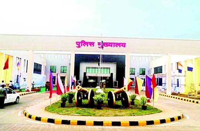 CG एसपी पोस्टिंग: राज्य सरकार ने जारी किया आदेश ,2 नए जिलों में एसपी की पोस्टिंग,जानें किन्हें मिली जिम्मेदारी...देखें आदेश...
