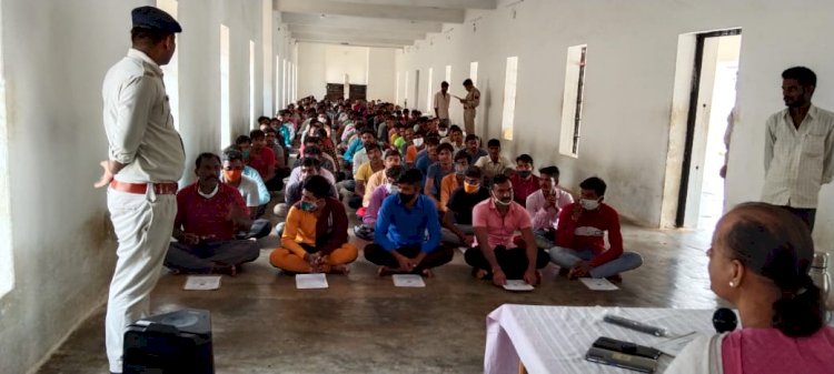 CG:उपजेल बेमेतरा में विधिक साक्षरता शिविर का आयोजन कर बंदियों को दी प्ली - बारगेनिंग की जानकारी
