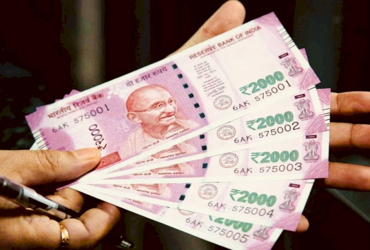 सरकार का कर्मचारियों को बड़ा तोहफा : सैलरी में 12 फीसद की वृद्धि, मिलेगा 5 साल का बकाया एरियर, 2017 से लागू, आदेश जारी…