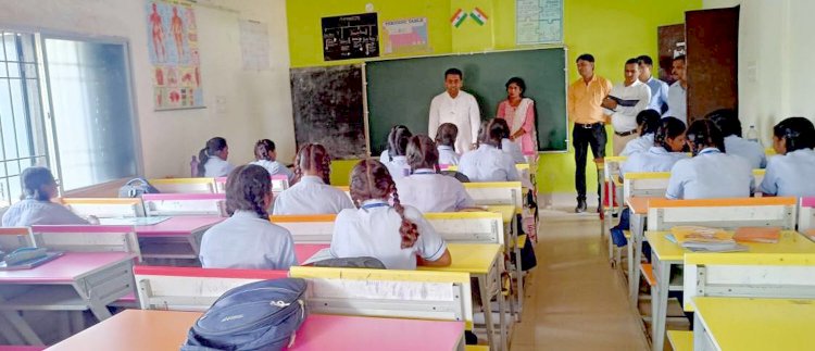 छत्तीसगढ़ राज्य बाल अधिकार संरक्षण आयोग के सदस्य सोनल कुमार गुप्ता ने स्कूलों, छात्रावासों एवं बाल देखरेख संस्थाओं का किया निरीक्षण…