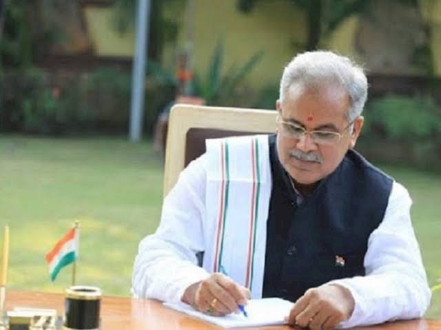 BREAKING: मुख्यमंत्री भूपेश ने ED को लिखे 2 पत्र, जांच की मांग उठाई, 15 दिन की मोहलत दी, अन्यथा... देखें पत्र.....