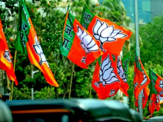 छत्तीसगढ़ में कल चक्काजाम: आदिवासियों के आरक्षण के मुद्दे पर कल चक्काजाम करेगी भाजपा अजजा मोर्चा....