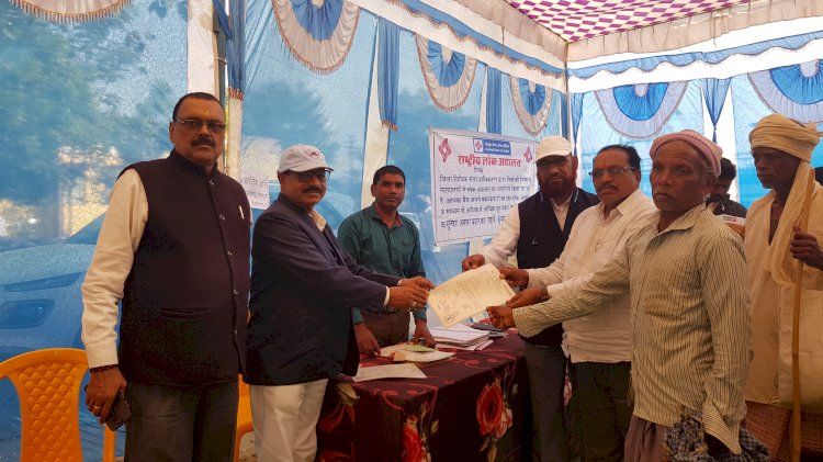 नेशनल लोक अदालत में 163 प्रकरणों में सुनवाई की गई एवं प्री लिटिगेशन के प्रकरणों में 139 प्रकरणों में 713952 की वसूली की गई