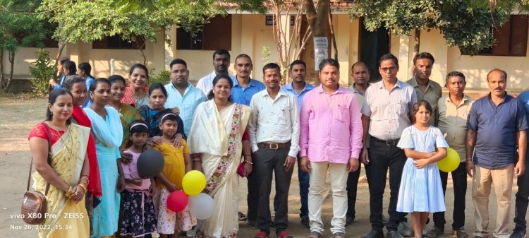 शासकीय उच्चतर माध्यमिक विद्यालय दोरनापाल में आनंद मेला का हुआ आयोजन