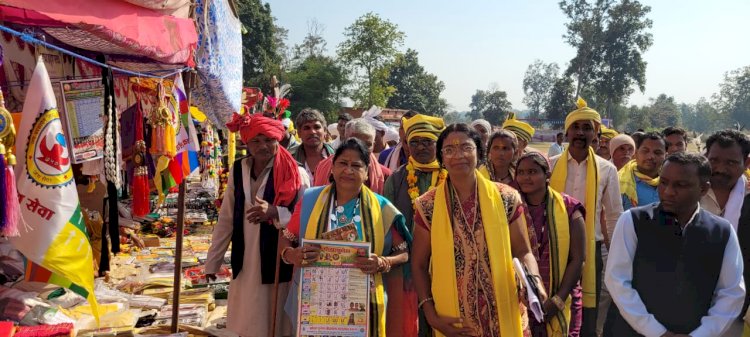 केकराखोली मेंअखिल भारतीय गोंडी धर्म संस्कृति साहित्य एवं कला सम्मेलन ....
