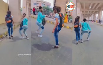 Premi Premika Ka Video: प्रेमी ने प्रेमिका के साथ बीच सड़क में किया ऐसा मजाक, पास आने के बाजए दूर भागने लगी लड़की, आते-जाते लोग देखते ही रह गए- देखें वीडियो...