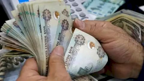दुबई में भारतीय ड्राइवर रातों-रात बन गया करोड़पति, 33 करोड़ की लॉटरी लगी.