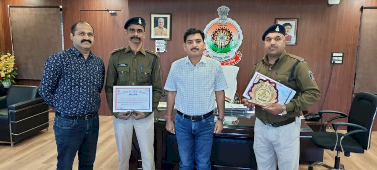 राज्य स्तरीय मानवाधिकार वाद विवाद प्रतियोगिता में सूरजपुर पुलिस का रहा उत्कृष्ट प्रदर्शन...