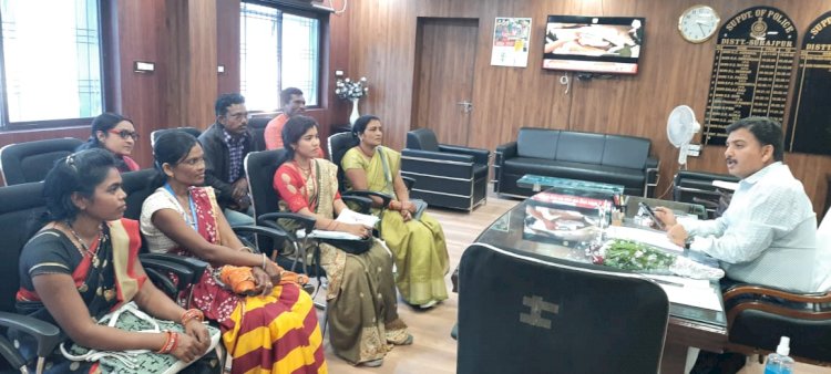 राष्ट्रीय बालिका दिवस पर पुलिस अधीक्षक सूरजपुर ने महिलाओं को दी शुभकामनाएं...
