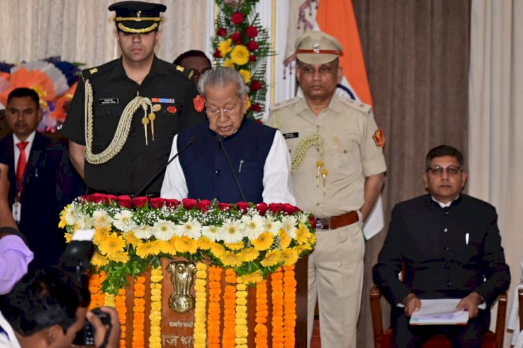 VIDEO: विश्वभूषण हरिचंदन ने छत्तीसगढ़ के राज्यपाल पद की ली शपथ... देखें तस्वीरें और वीडियो.......