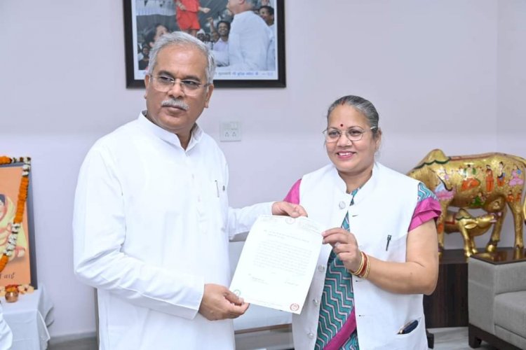 CG ब्रेकिंग : लोगों को नशा से बचाने राज्य में चलेगा वृहद जन आंदोलन...राज्य महिला आयोग की अध्यक्ष ने मुख्यमंत्री बघेल को पत्र लिखकर किया आग्रह......