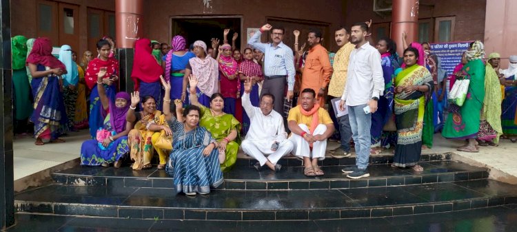 सफीरा साहू के नेतृत्व में निगम अपने तानाशाही,तुगलकी फ़रमान और भ्रष्टाचार के चरम पर - संजय पाण्डेय नेता प्रतिपक्ष