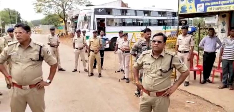 CG बिरनपुर कांड :मीडिया को गांव जाने से रोक रहा पुलिस प्रशासन...उठे सवाल, आखिर क्या छुपाने की कोशिश हो रही..पुलिस प्रशासन एवं राजस्व विभाग रोका गया