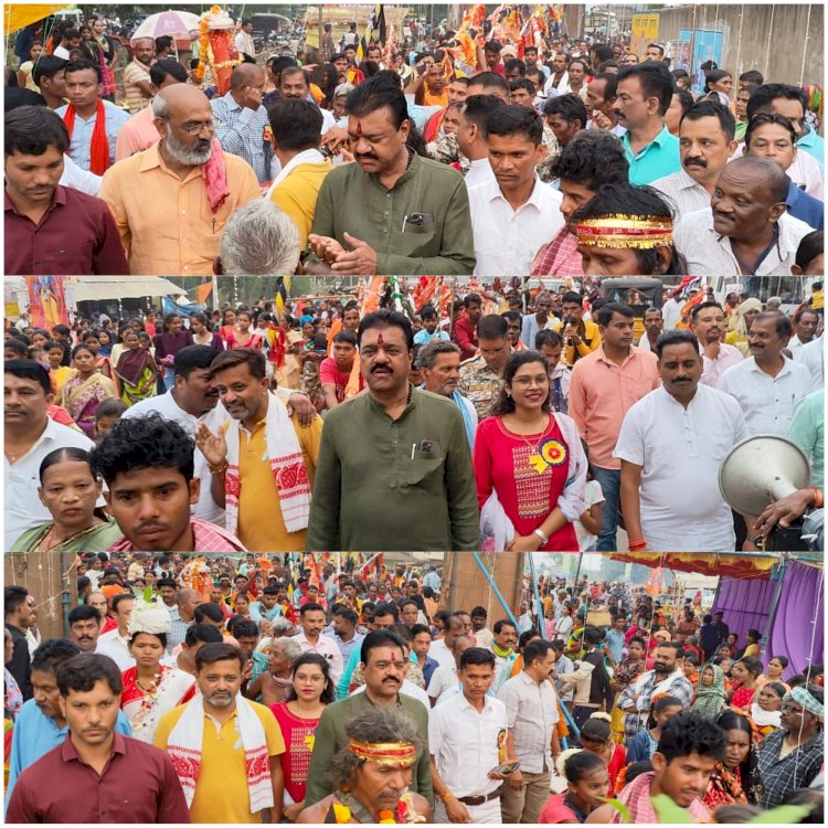 धनपूंजी मड़ई पहुंचे विधायक रेखचंद जैन...... देवी- देवताओं की पूजा बाद देव लाट, डोली, छत्र के साथ पहुंचे मड़ई स्थल......