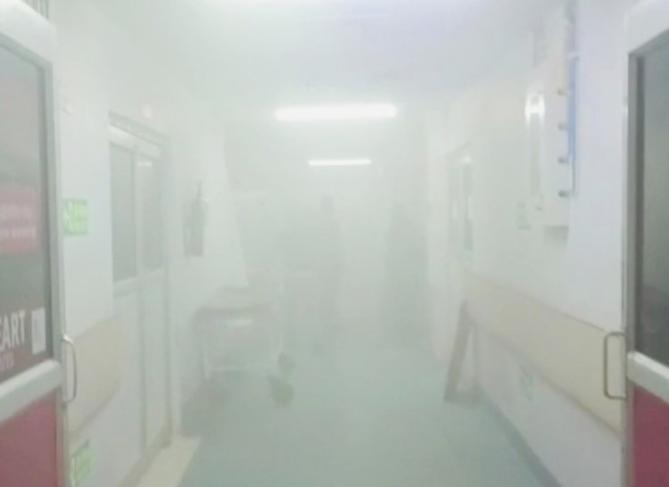 अपोलो अस्पताल में लगी आग : अस्पताल के ICU में आग लगने से मचा हड़कंप,NDRF और पुलिस टीम आग बुझाने में जुटी…