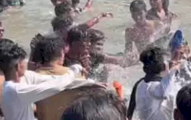 CG NEWS : पिकनिक में हुआ जमकर हंगामा, दो पक्षों में हुई मारपीट, सोशल मीडिया में तेजी से हुआ वीडियो वायरल