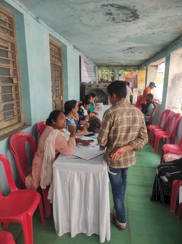 स्वनिधि योजना के लाभुकों को अन्य योजनाओं से जोड़ने की कवायद हुई तेज,लोग दिखा रहे रुचि..