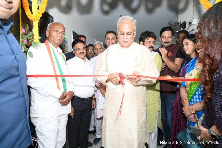 CG NEWS : मुख्यमंत्री भूपेश बघेल ने किया बालाजी मेट्रो हॉस्पिटल का किया शुभारंभ, मरीजों को मिलेंगी एडवांस कैथ लैब एवं आईसीयू की सुविधा