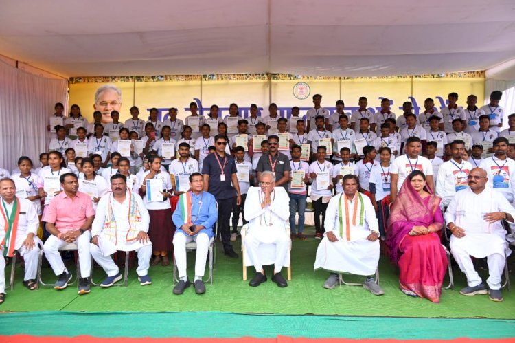 Appointment Letter : मुख्यमंत्री ने 515 युवाओं को बांटा नियुक्ति पत्र, युवाओं को रोजगार से जोड़ने की पहल को सराहा